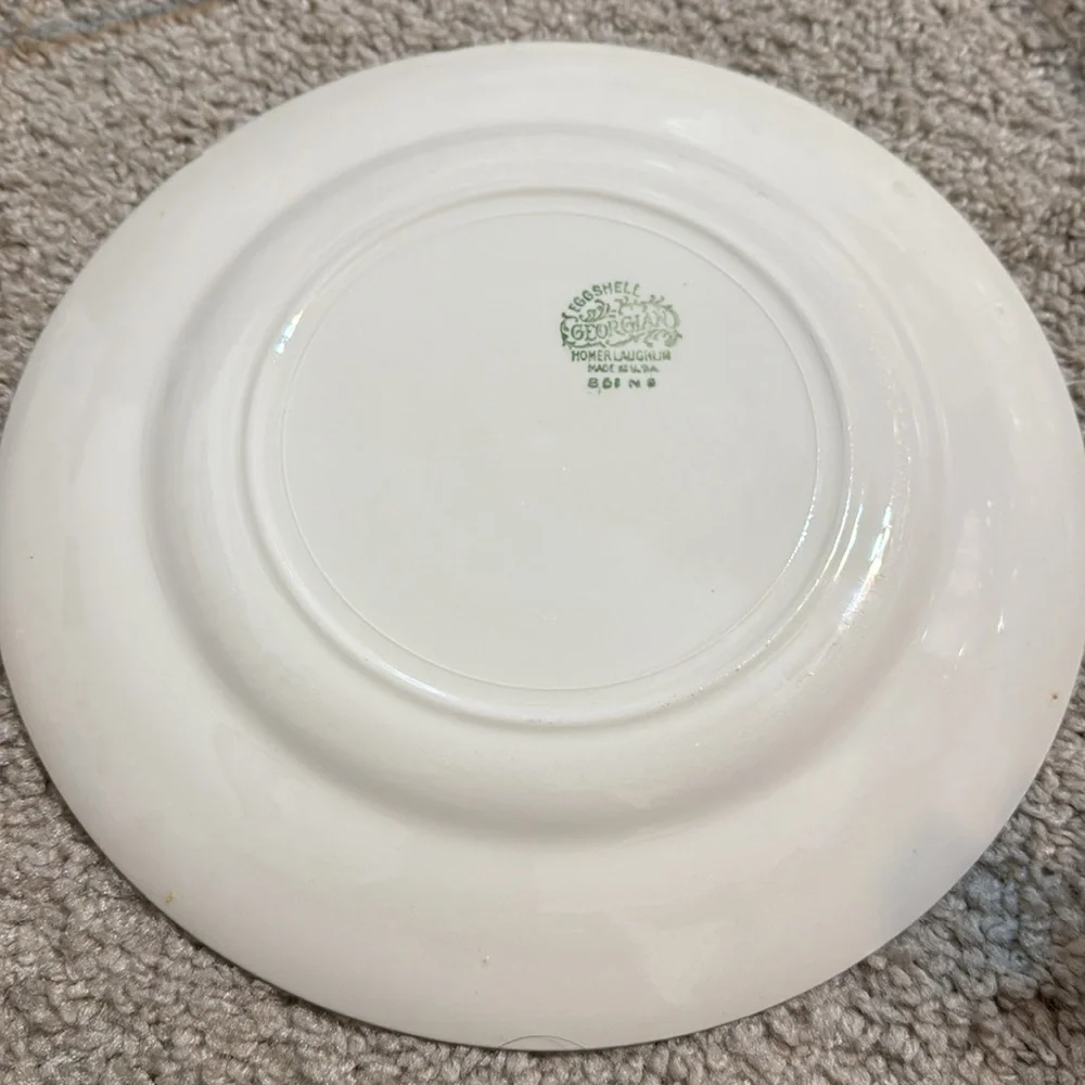Homer Laughlin Eggshell Georgian Open Rose Pattern. Dinner Plate